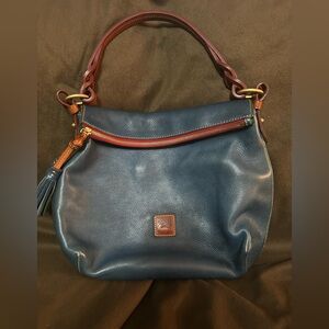 Dooney & Bourke Bag